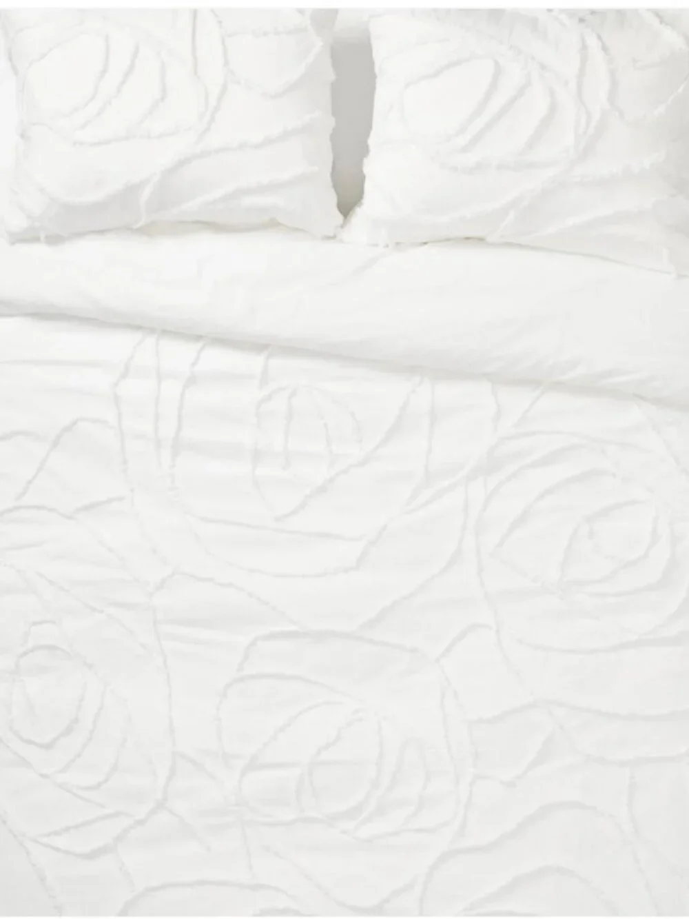 Dormify Boho Rose Comforter in Full/ Queen Size with Shams and Carry Bag